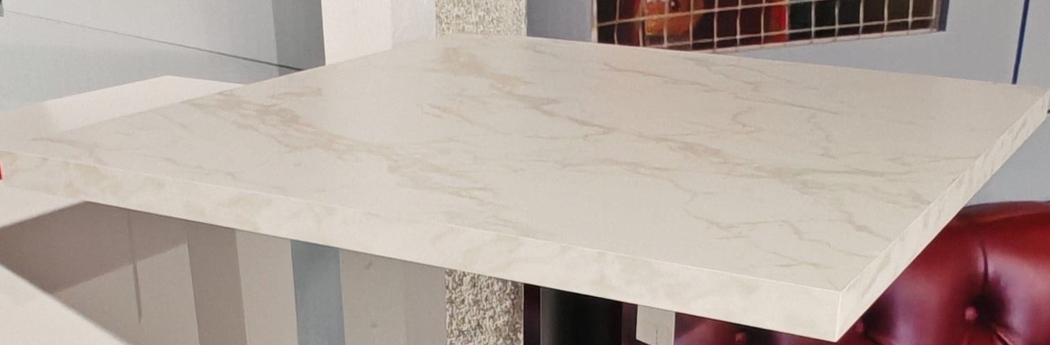 Tablero de melamina 30 mm, MÁRMOL CARRARA, 110 x 68 cms - Imagen 2
